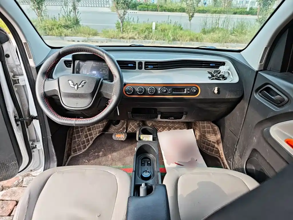 Wuling MINIEV — миниатюра 10