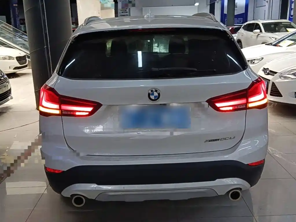 BMW X1 — миниатюра 6