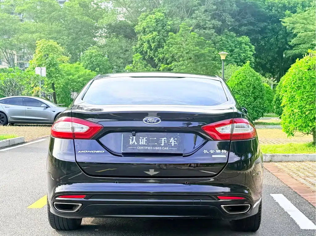 Ford Mondeo — миниатюра 5