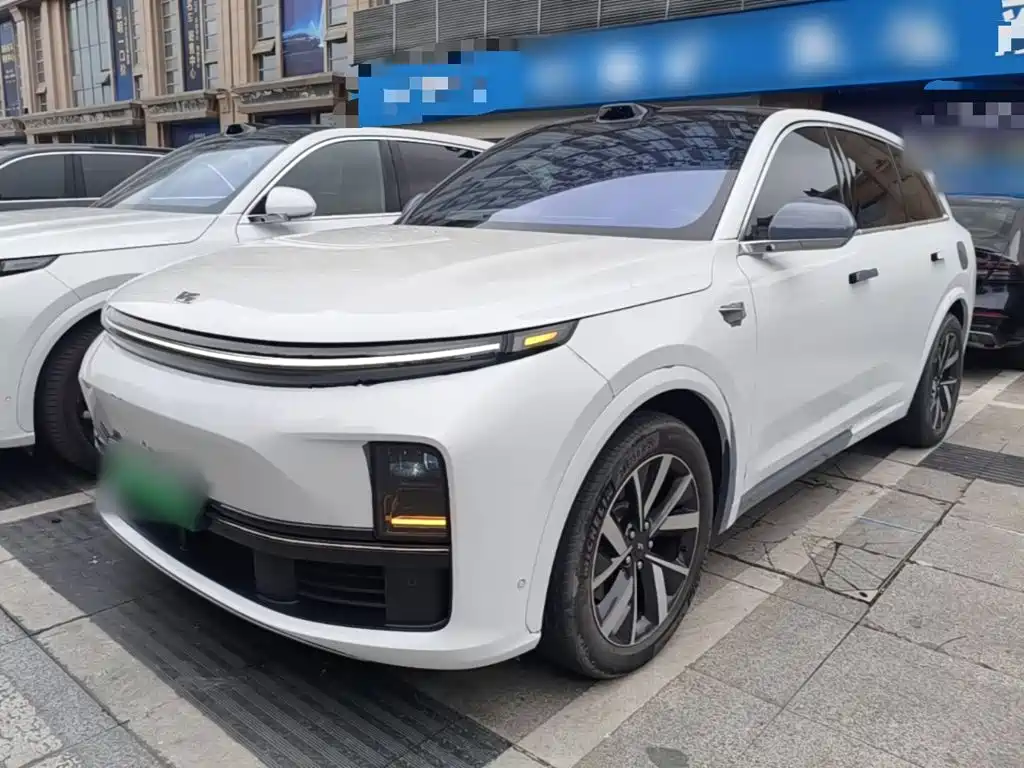 Li Auto L7