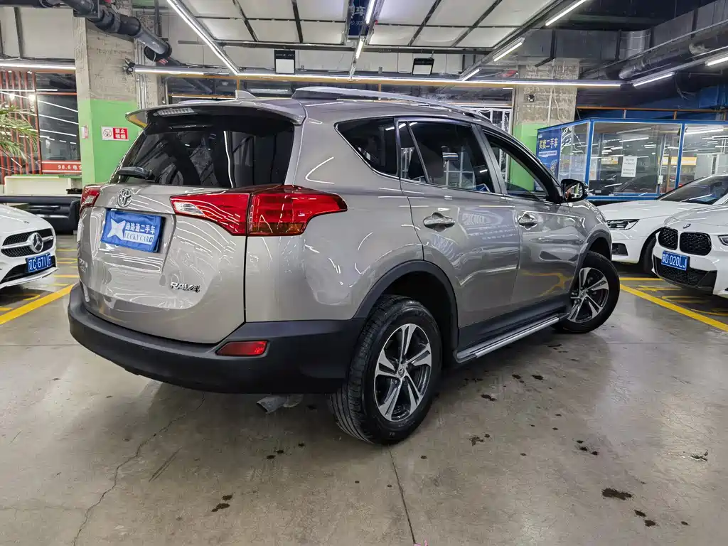 TOYOTA RAV4 RONGFANG