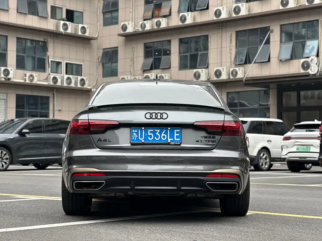 Audi A4L — миниатюра 8