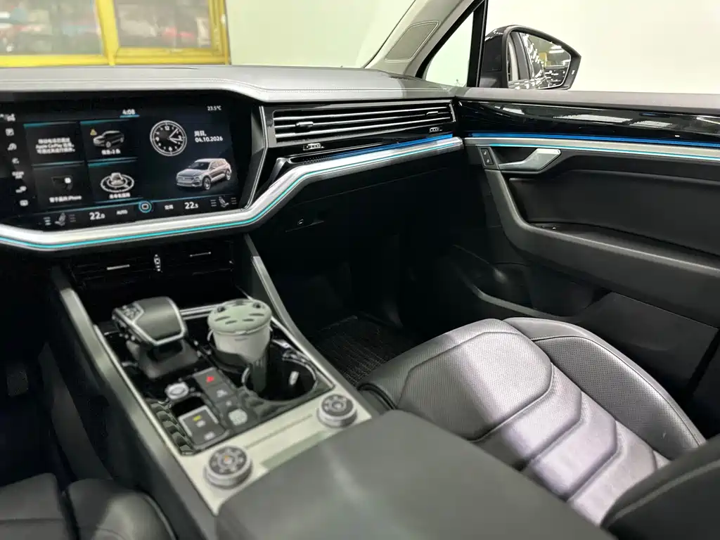Volkswagen Touareg — миниатюра 30