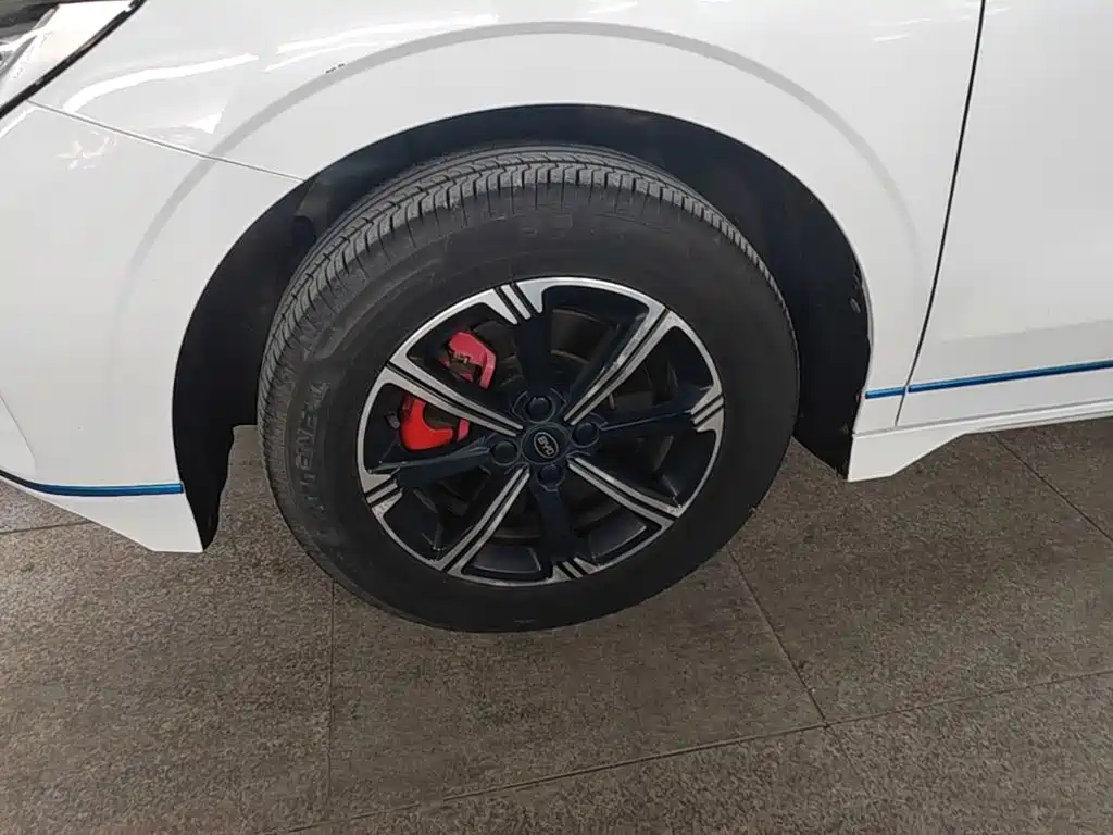 BYD e3 — миниатюра 13