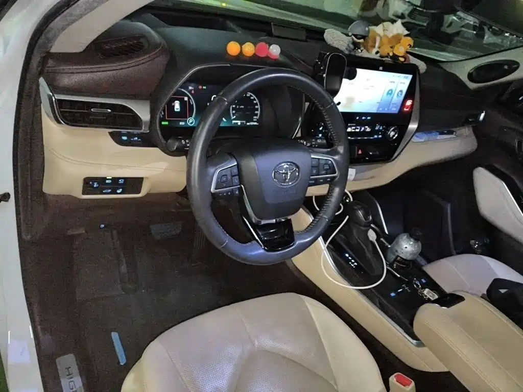 Toyota Highlander — миниатюра 13