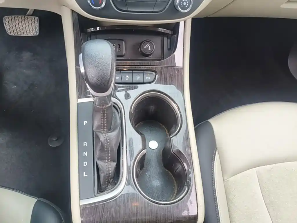 Buick Verano — миниатюра 14