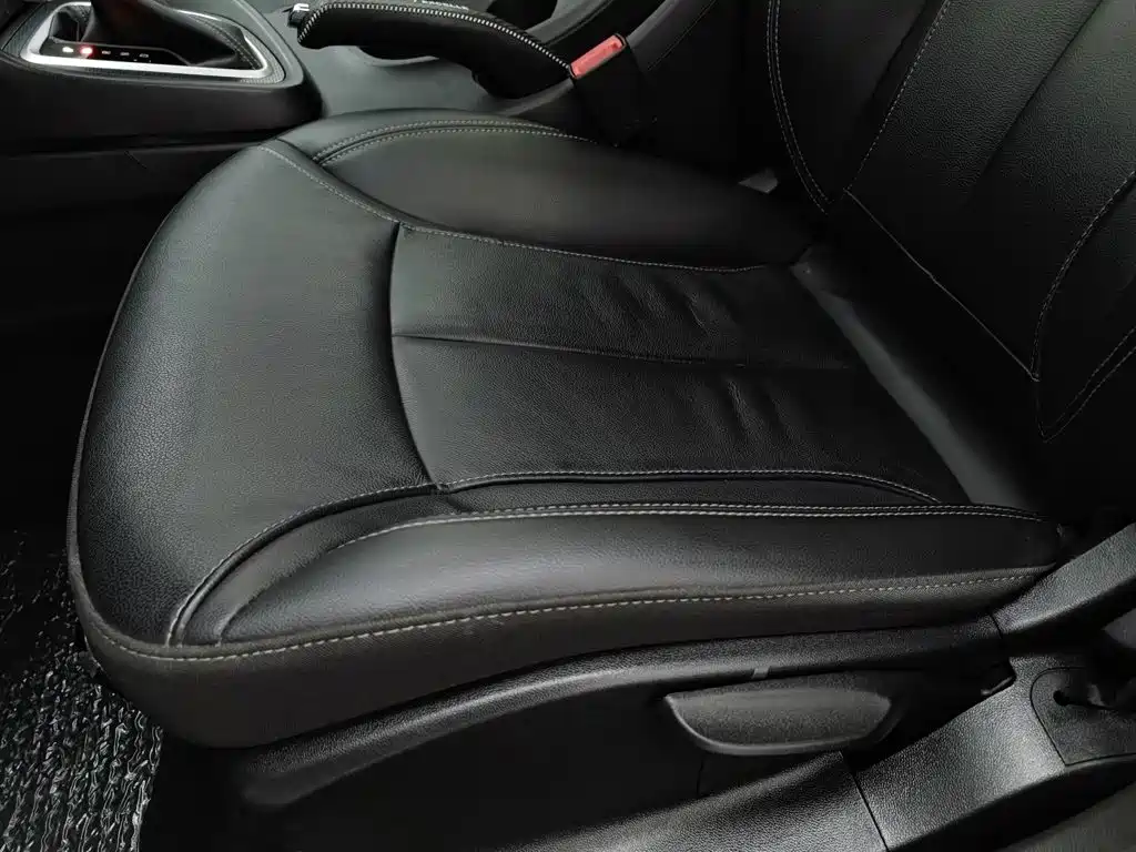 Buick Excelle — миниатюра 20