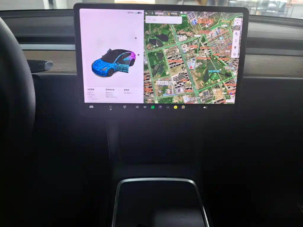 Tesla Model 3 — миниатюра 10