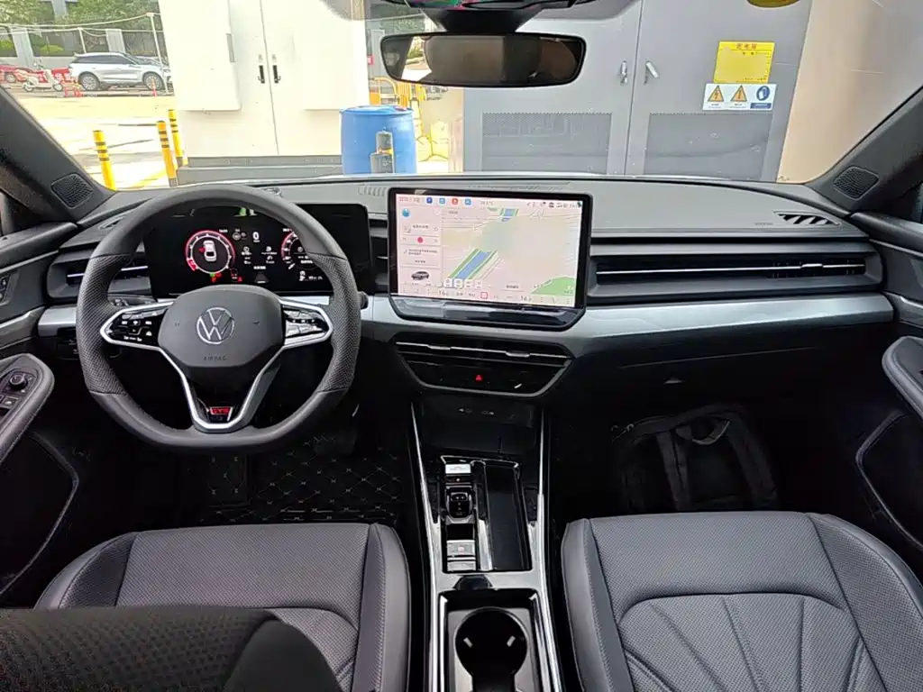 Volkswagen Lamando — миниатюра 10