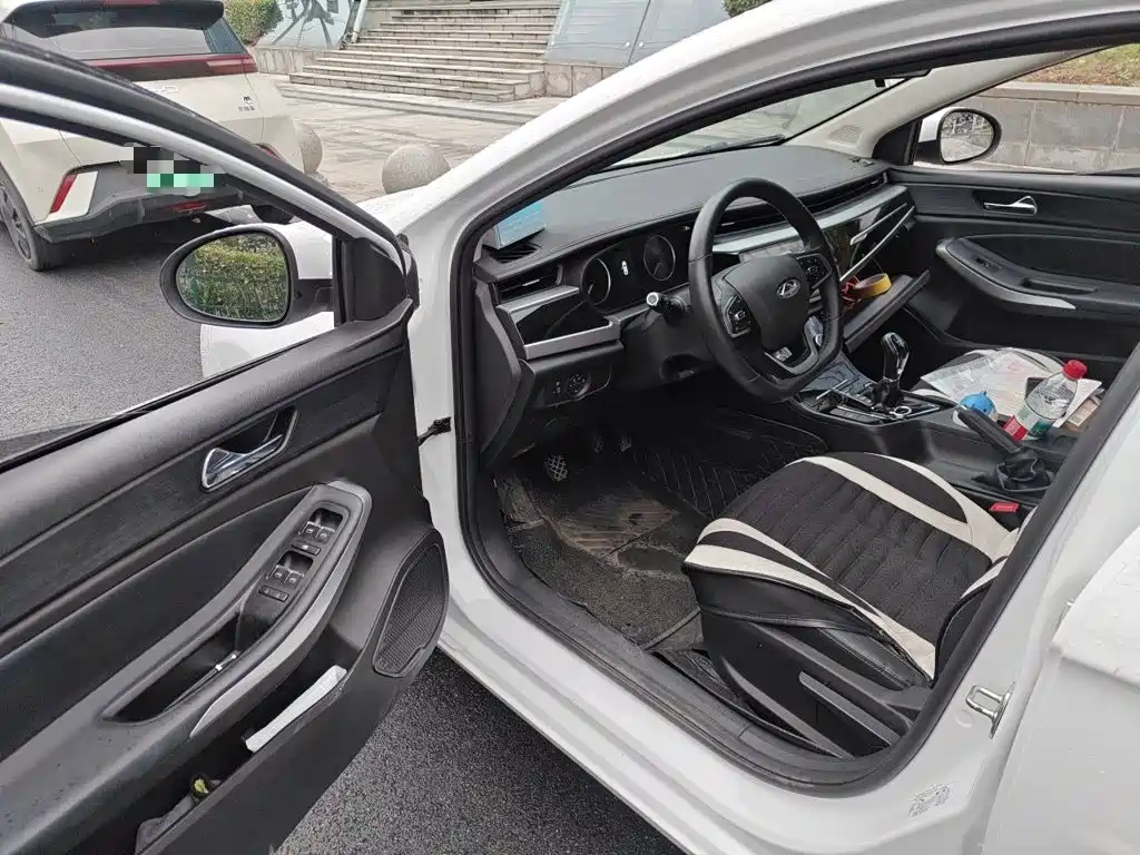 Chery Arrizo 5 — миниатюра 14