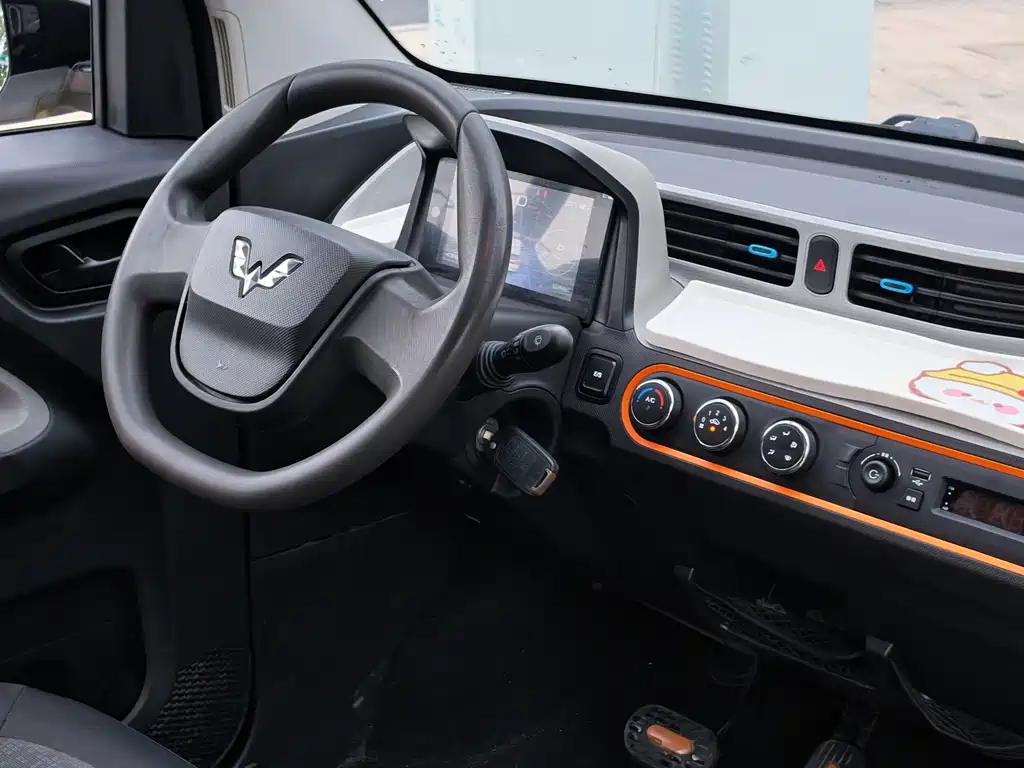 Wuling MINIEV — миниатюра 15