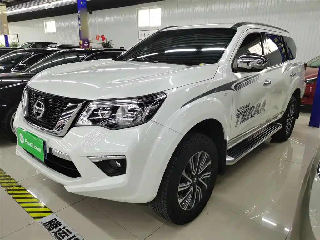 Nissan Terra 2021