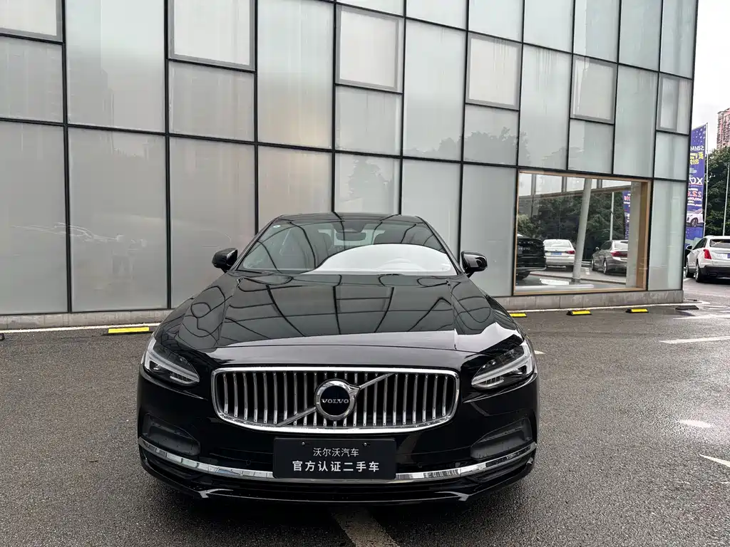 Volvo S90 — миниатюра 2