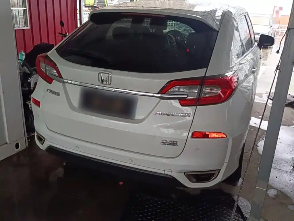 Honda Avancier — миниатюра 7
