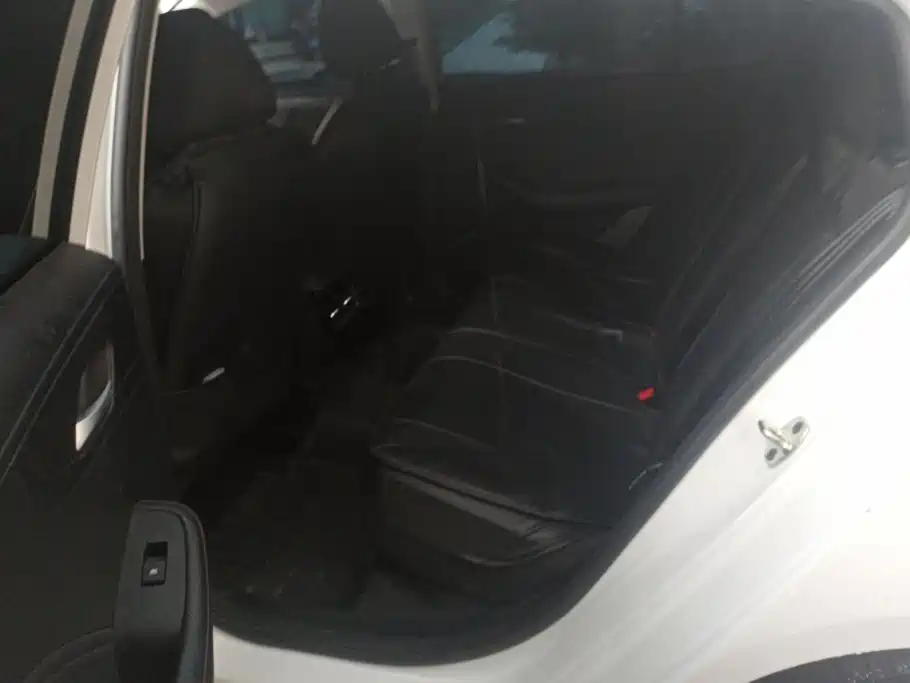 Roewe i5 — миниатюра 11