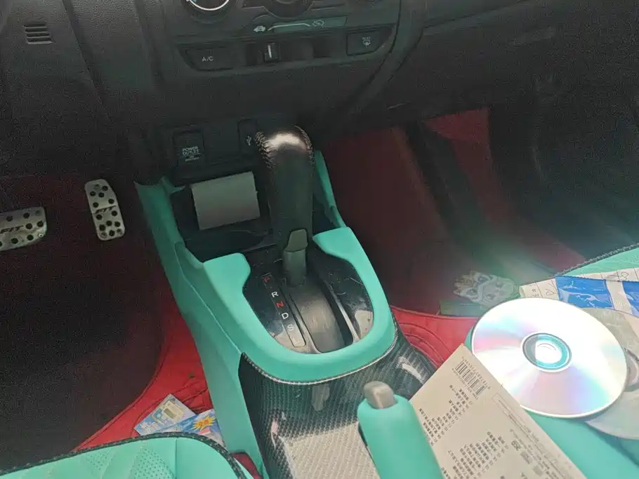 Honda Fit — миниатюра 16