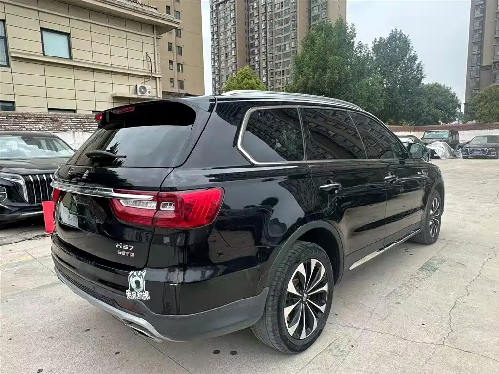 Hongqi Hongqi HS7 — миниатюра 5