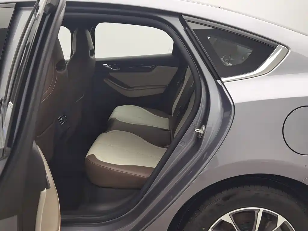 BYD Qin PLUS — миниатюра 15