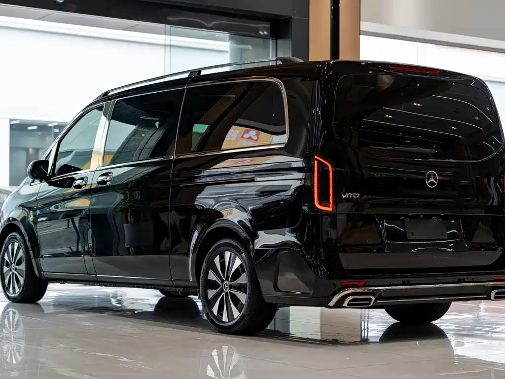 Mercedes-Benz Vito — миниатюра 12