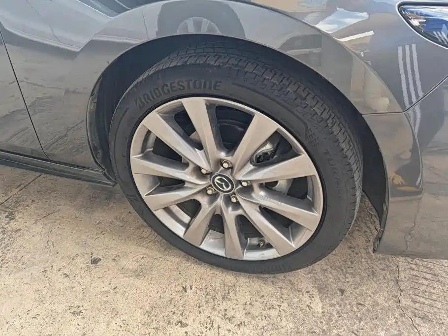 Mazda 3 Axela — миниатюра 6