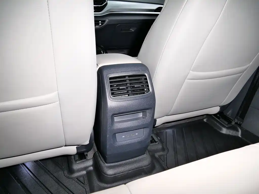 VOLKSWAGEN ID.4 CROZZ