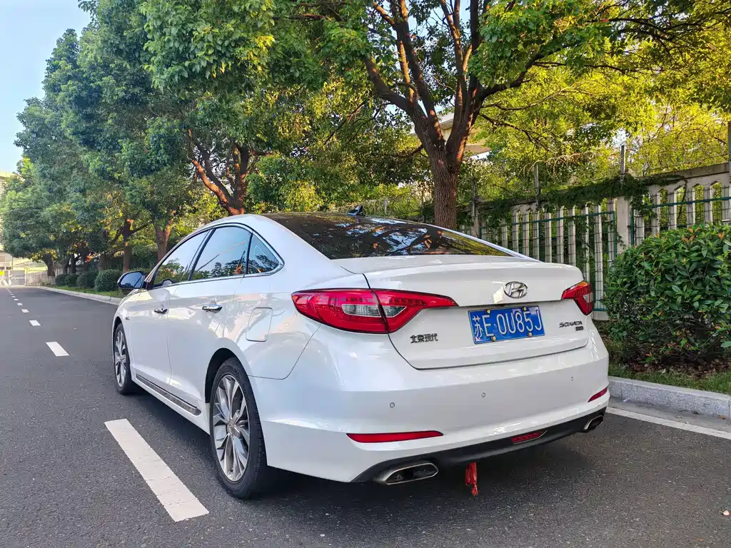 Hyundai Sonata — миниатюра 9