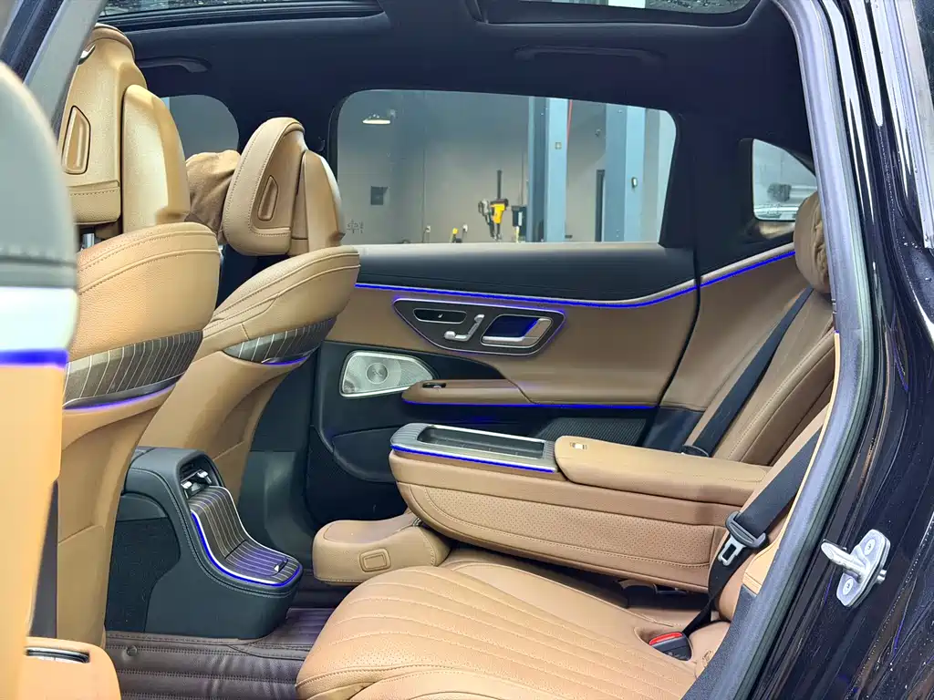 Mercedes-Benz E-Class E 2024 E 300 L Luxury