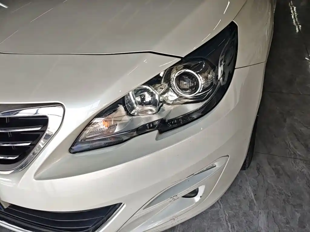 Peugeot 408 — миниатюра 24