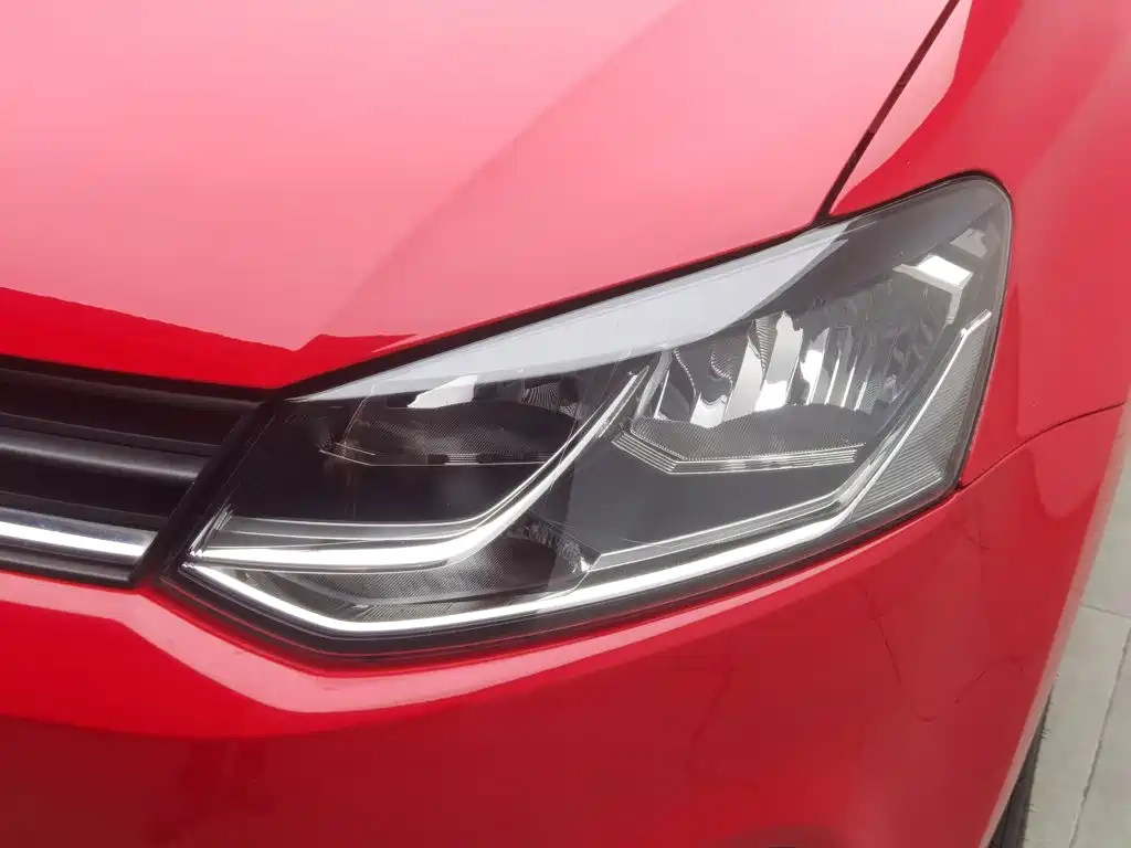 Volkswagen Polo — миниатюра 7