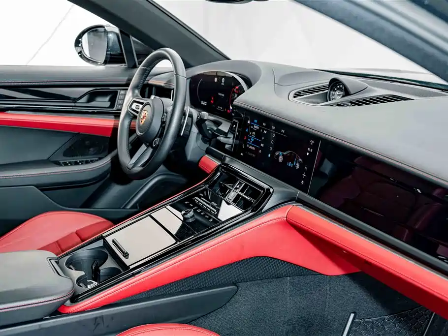 Porsche Panamera — миниатюра 19