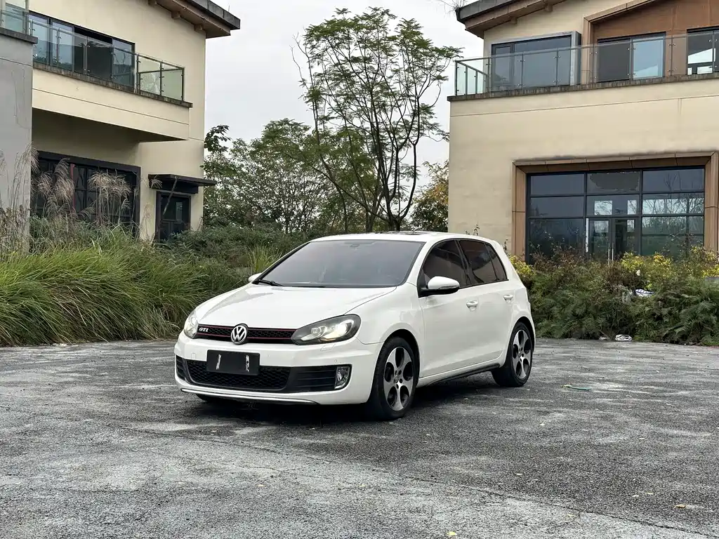 Volkswagen Golf GTI GTI 2012 2.0TSI GTI