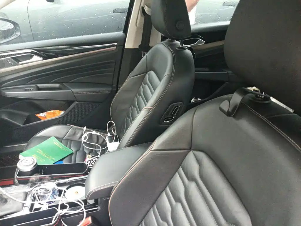 Volkswagen 帕萨特插电混动 — миниатюра 16