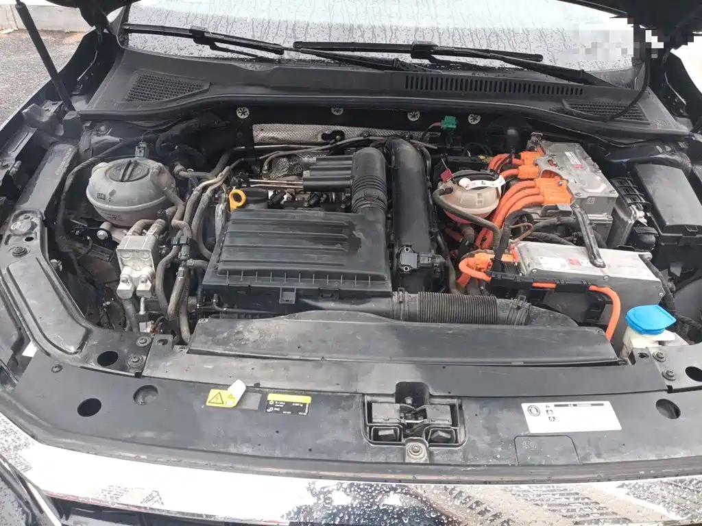 Volkswagen 帕萨特插电混动 — миниатюра 21