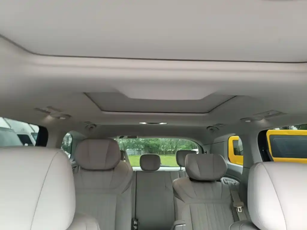 Roewe iMAX8 — миниатюра 18