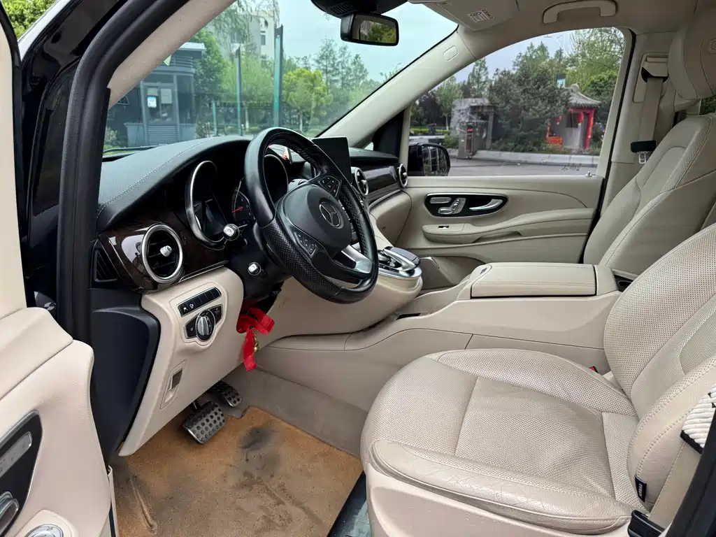 Mercedes-Benz V-Class V 2018 V 260 Luxury V