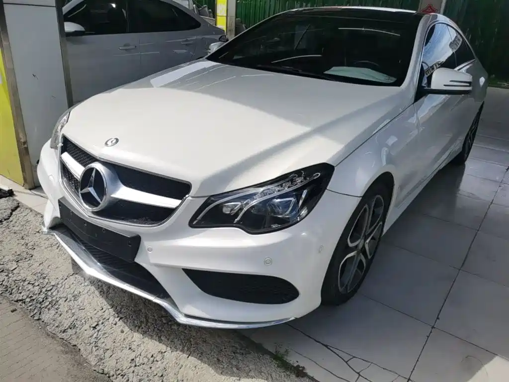 Mercedes-Benz E-Class (Import) 2015