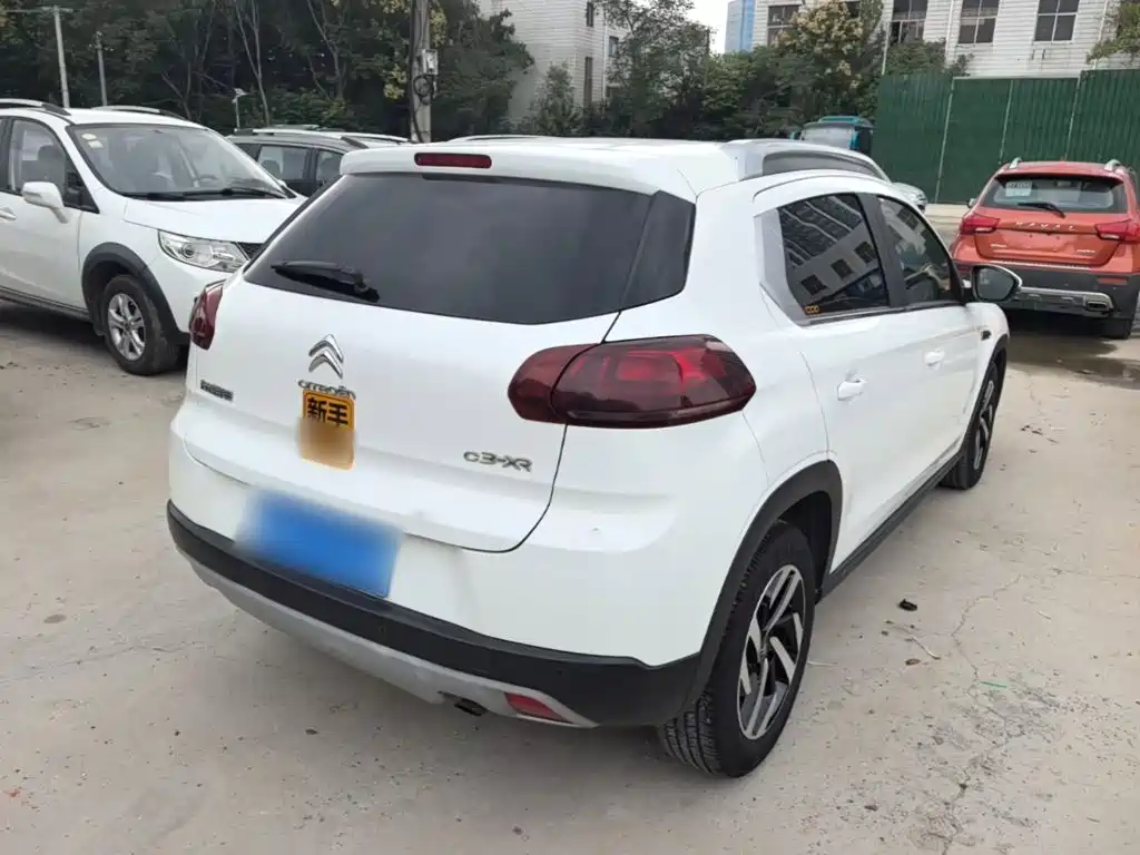 Citroen C3-XR — миниатюра 7