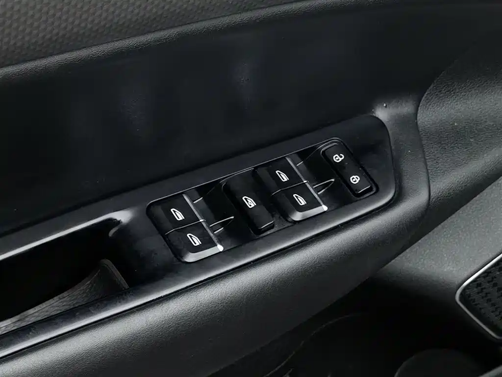 Geely Emgrand GS GS 2016 1.3T MT