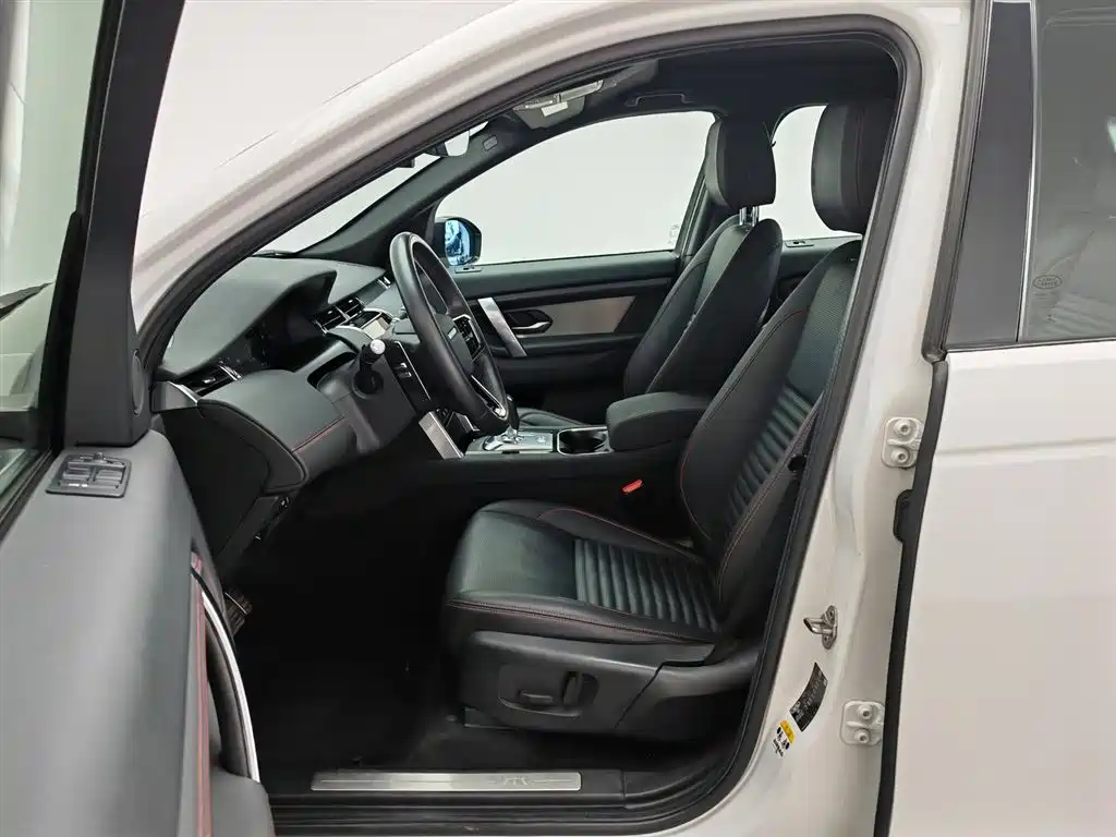 Land Rover Discovery Sport 2022 249PS 5 мест