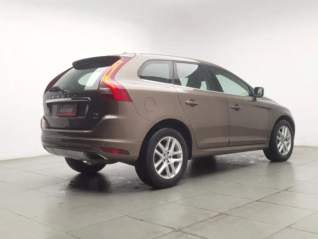 Volvo XC60 — миниатюра 2