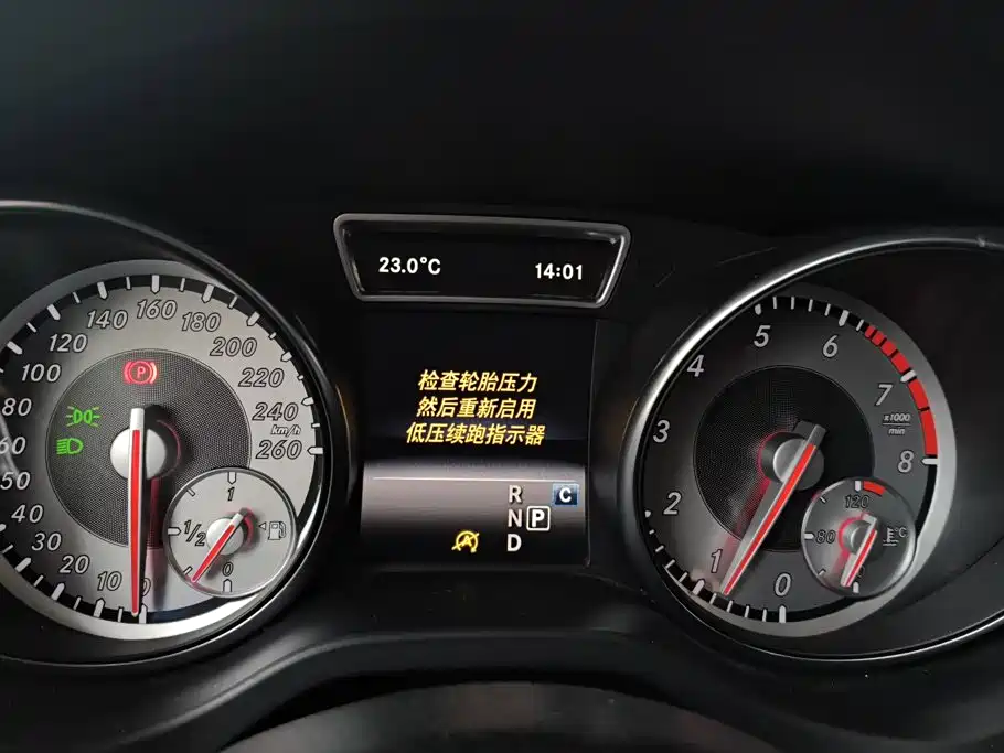 Mercedes-Benz GLA — миниатюра 14