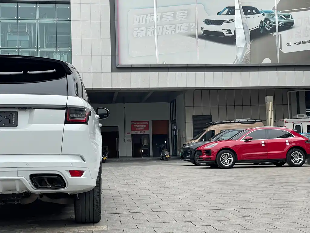 LAND ROVER RANGE ROVER SPORT