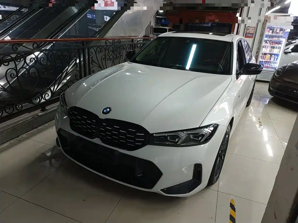BMW 3 Series 2023