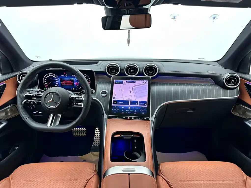 Mercedes-Benz GLC 2023 GLC 300 L 4MATIC Luxury 7 мест