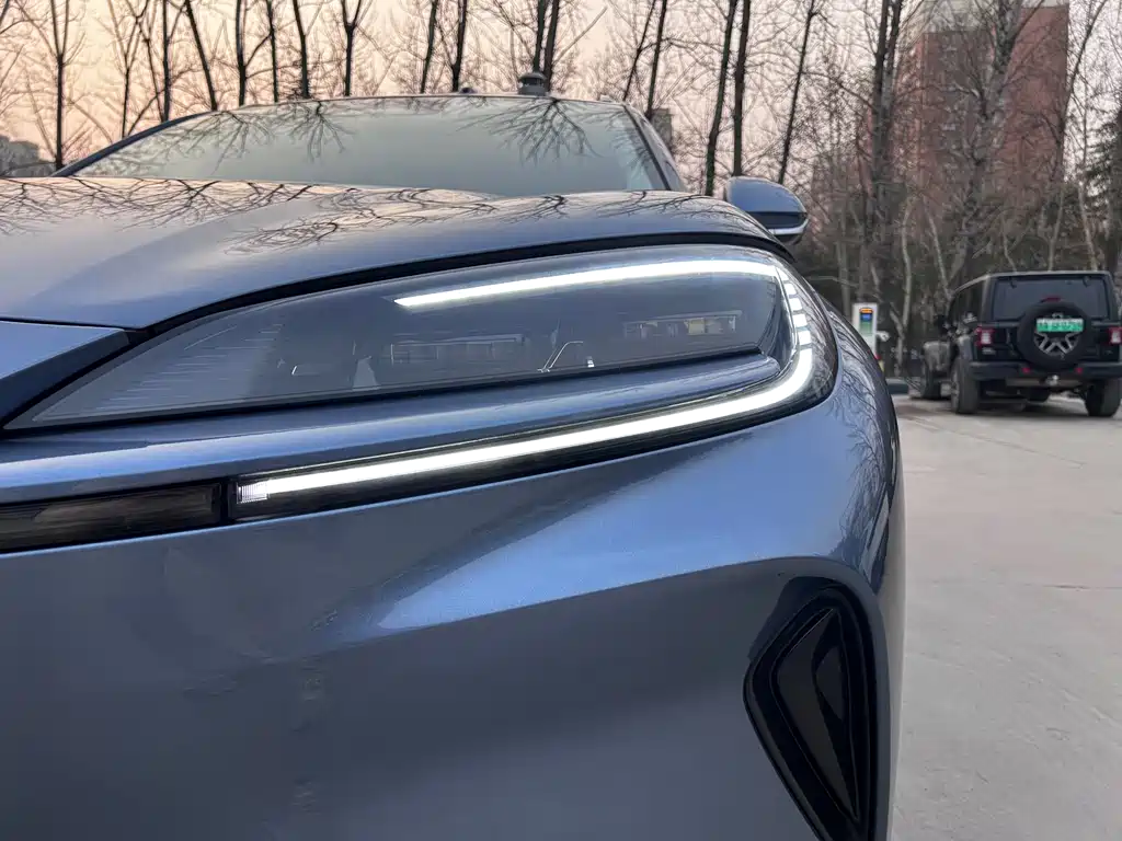 BYD SEA LION 07 DM I