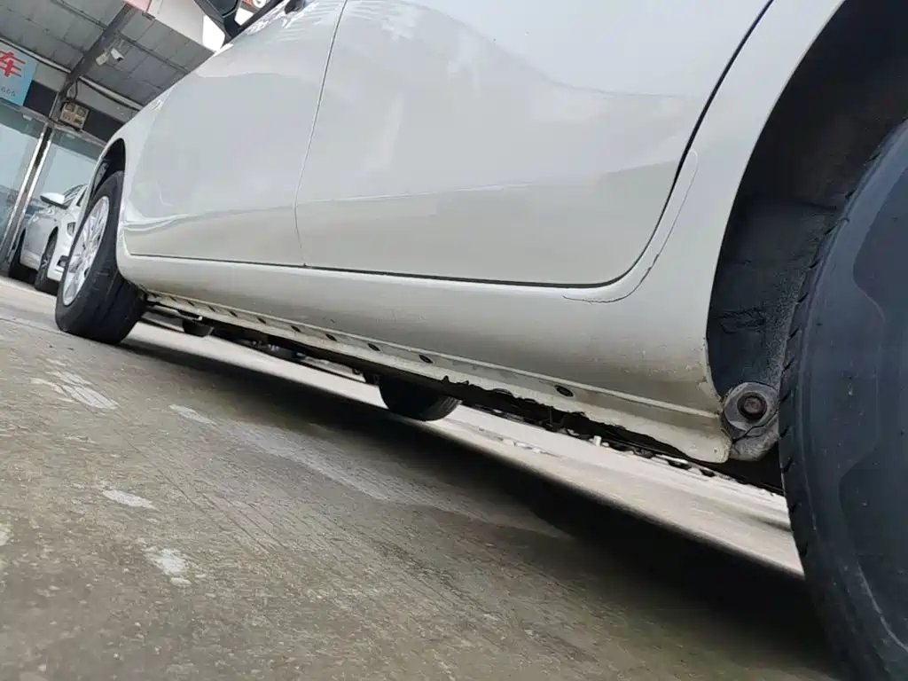 Nissan Sunny — миниатюра 22