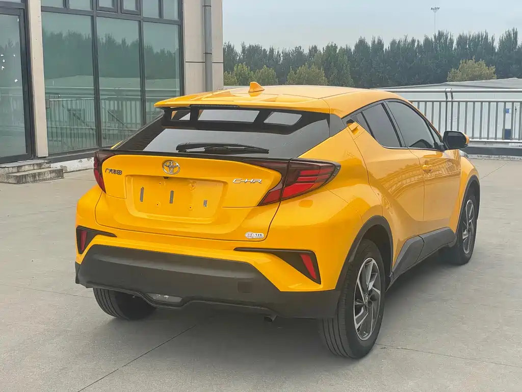 TOYOTA C HR