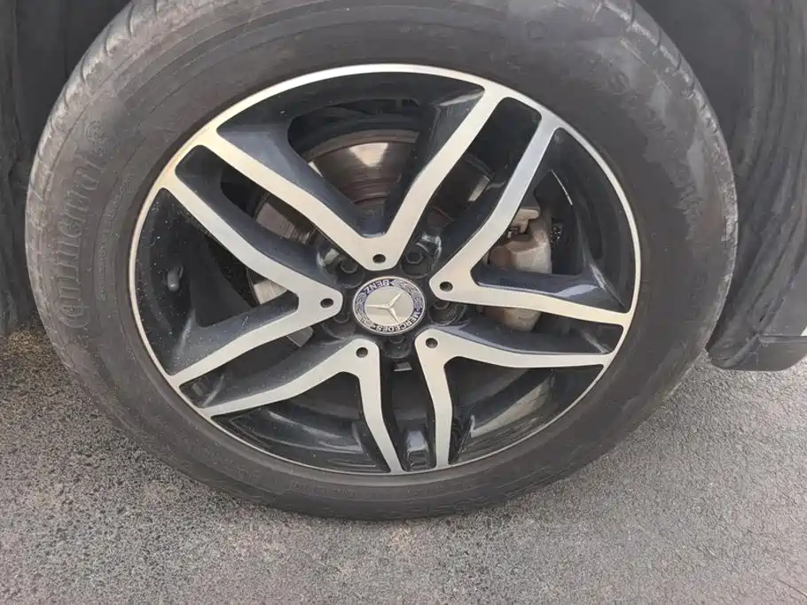 Mercedes-Benz GLA — миниатюра 6