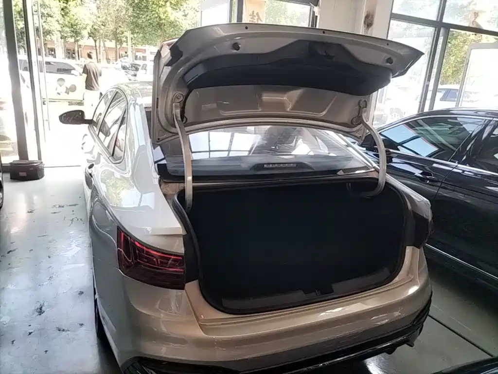 Jetta VA7 — миниатюра 19