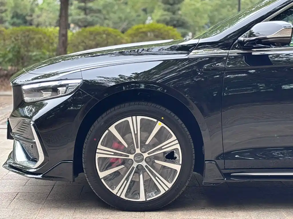 GEELY AUTOMOBILE XINGRUI